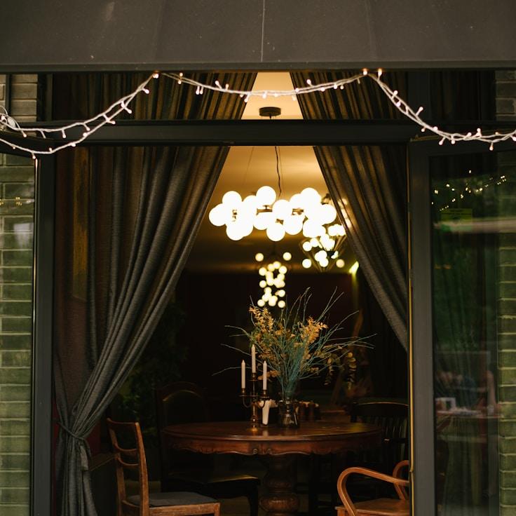 Shared dishes and family-style dining